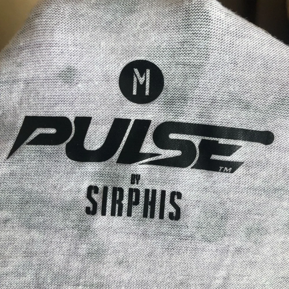 Pulse by Sirphis Noodle Strap Tank Top - Picture 10 of 11